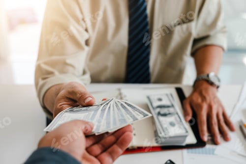 Preview: Money Exchange at the Office Desk