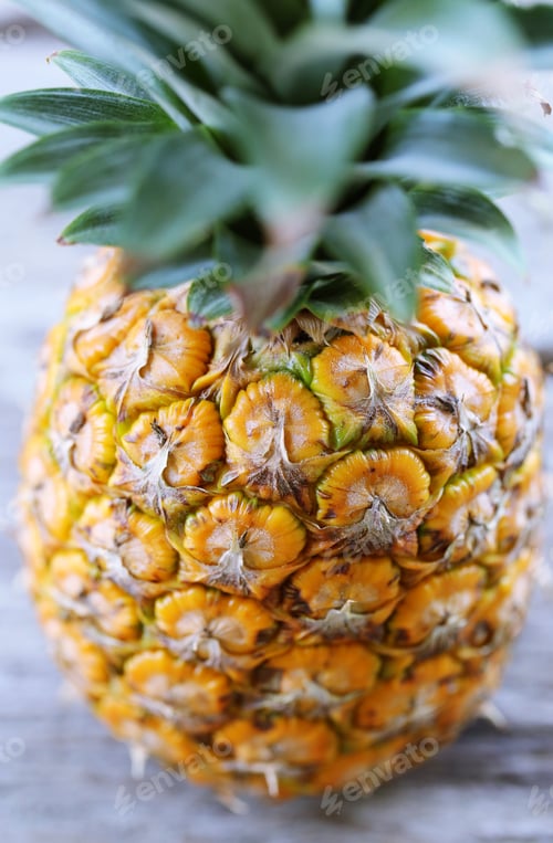 Preview: Pineapple fruit
