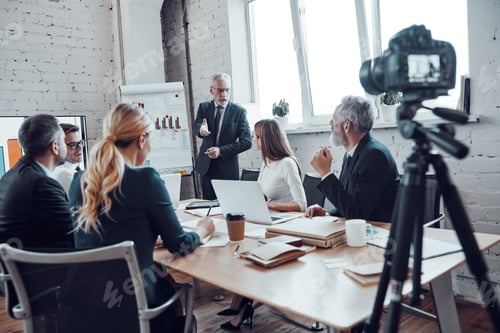 Preview: Successful business team