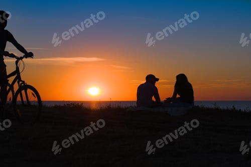 Preview: romantic couple