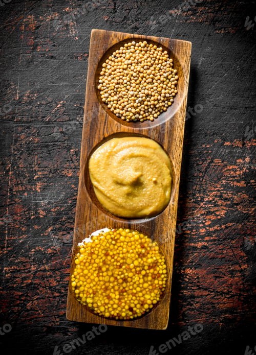 Preview: Mustard in a wooden stand.