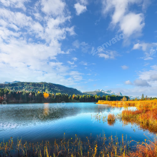 Preview: Amazing view of Wagenbruchsee (Geroldsee) lake with Wetterstein mountain range on background.