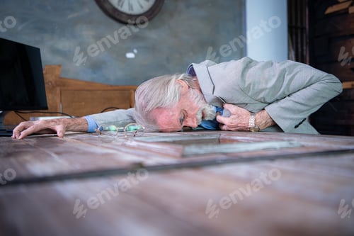 Preview: An elderly businessman suffered a sudden heart failure at work.