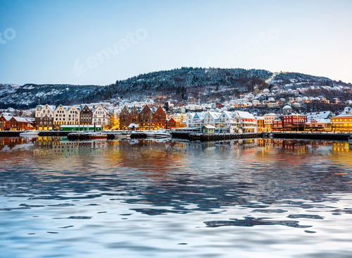 Preview: Famous Bryggen street in Norway