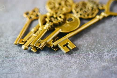 Preview: many old keys on table close up