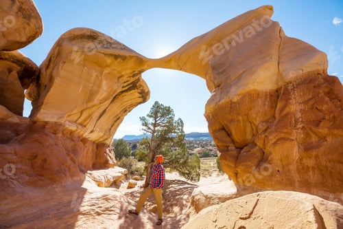 Preview: Hike in Utah