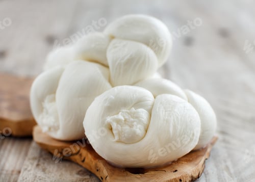 Preview: Italian cheese braided Mozzarella