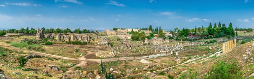 Preview: The ruins of the ancient city of Hierapolis in Pamukkale, Turkey