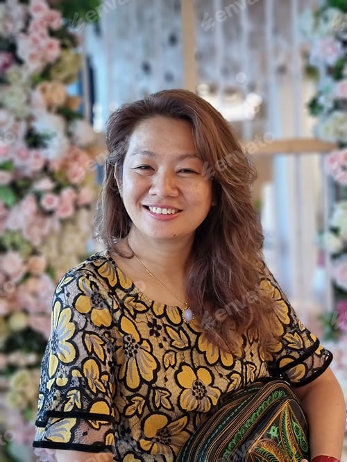 Preview: Asian Malaysian woman