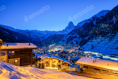Preview: amazing view of Matterhorn peak from Zermatt
