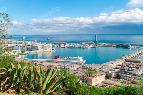 Preview: Spain, Catalonia, Barcelona, Ships in port and sea