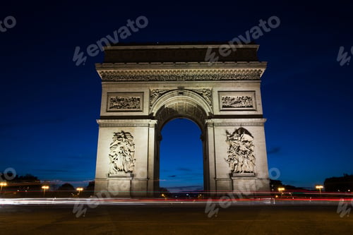 Preview: Arc De Triomphe in Paris, France at night