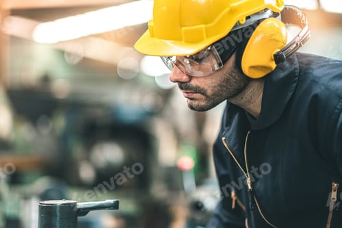 Preview: FACTORY WORKER