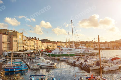 Preview: View of harbour boats and waterfront, St Tropez, Cote d'Azur, France