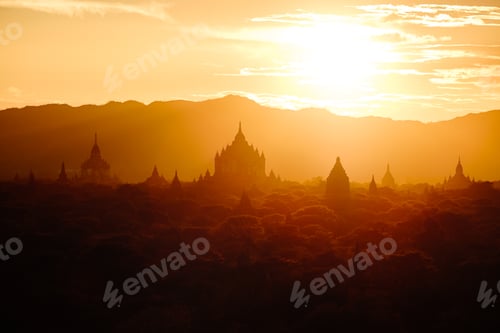 Preview: Scenic sunset view of ancient temples silhouettes in Bagan, Myanmar