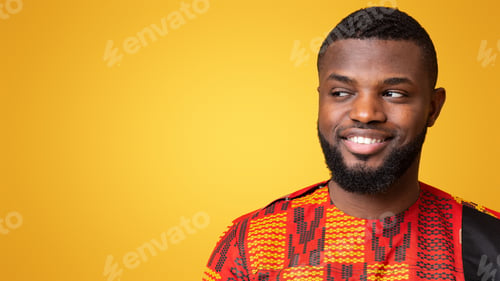 Preview: Interested black guy looking at free space