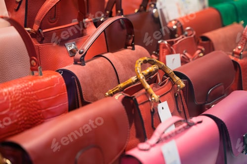 Preview: Colorful handbags on display in a boutique shop