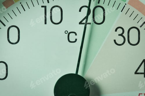 Preview: Close up of thermometer (Centigrade)