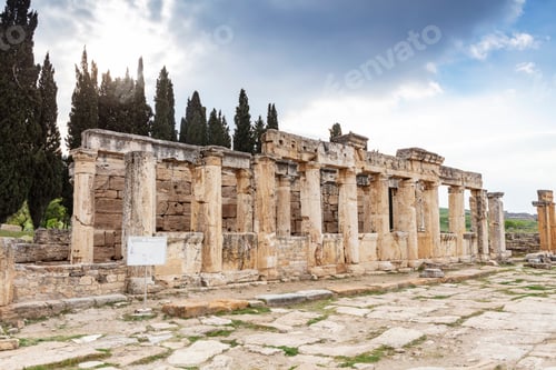 Preview: Ruins of the Roman theater in Hierapolis