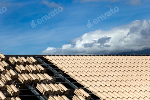 Preview: Roof tiles instalation