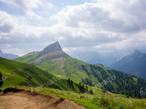Preview: The mountain path that runs along the Sassopiatto, Val Gardena, South Tyrol