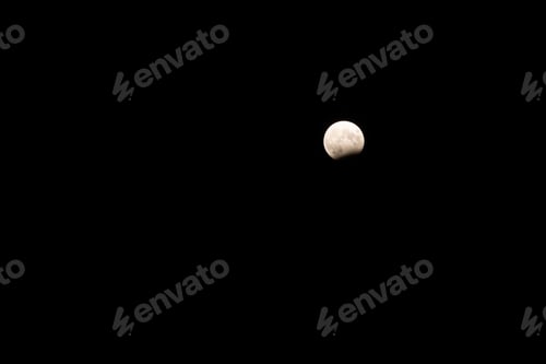 Preview: Lunar eclipse