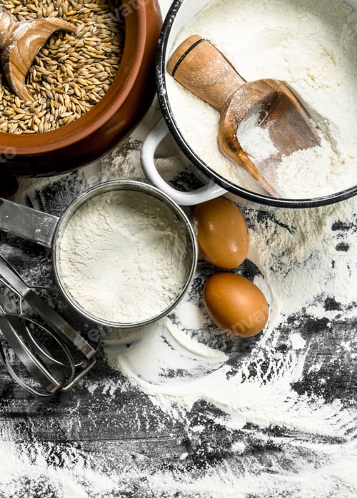 Preview: Flour with wheat grains.