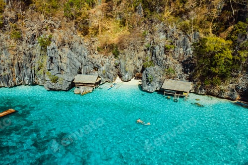 Preview: Tropical beach in Coron, Philippines