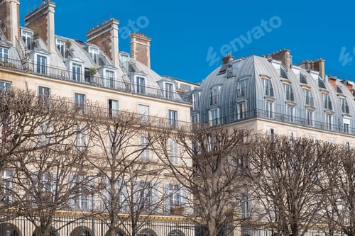 Preview: Paris, beautiful building