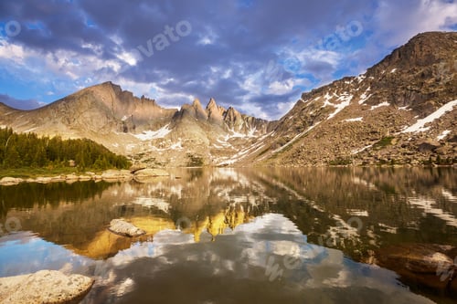 Preview: Wind river range