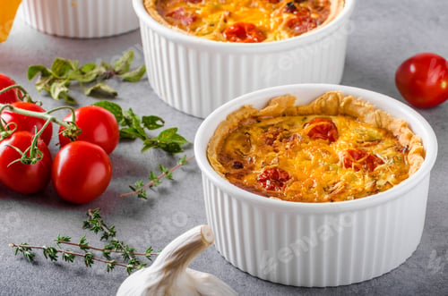 Preview: Mini quiche with sausage