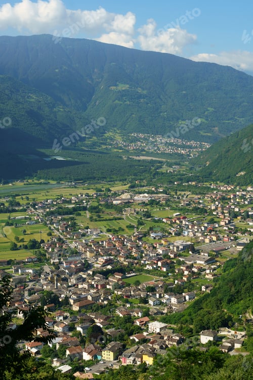 Preview: Panoramic view of Valtellina from Ardenno at summer