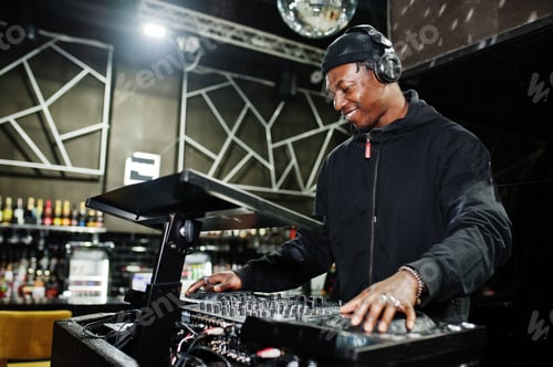 Preview: African american man dj
