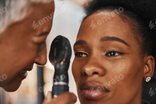 Preview: Doctor, face or black woman in eye exam assessment consultation for eyesight at optometrist office.