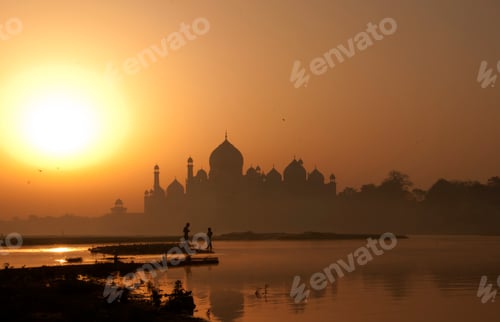 Preview: Taj Mahal at sunrise on the Yamuna River