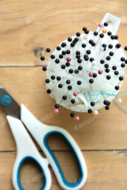 Preview: Sewing pins