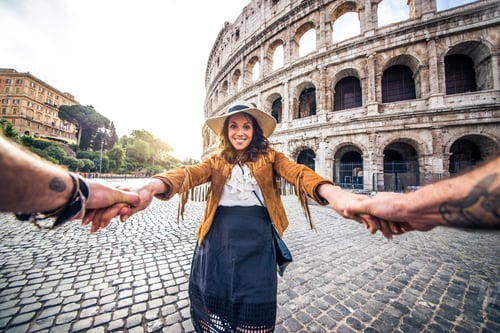 Preview: Couple at Colosseum, Rome