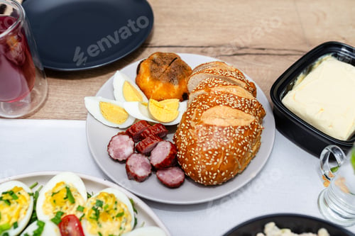 Preview: Traditional dishes from Poland for Easter breakfast, visible bread and butter.
