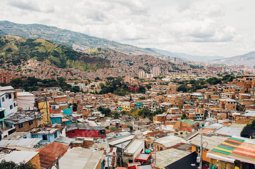 Preview: Houses on the hills of Comuna 13 in Medellin, Columbia