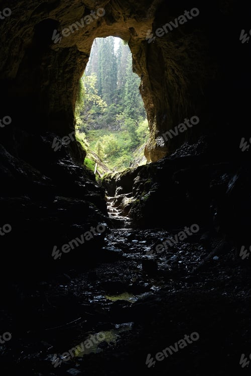 Preview: Entrance to a cave