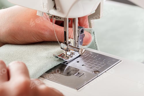 Preview: Sewing machine, stitching fabrics, needle in a round plan