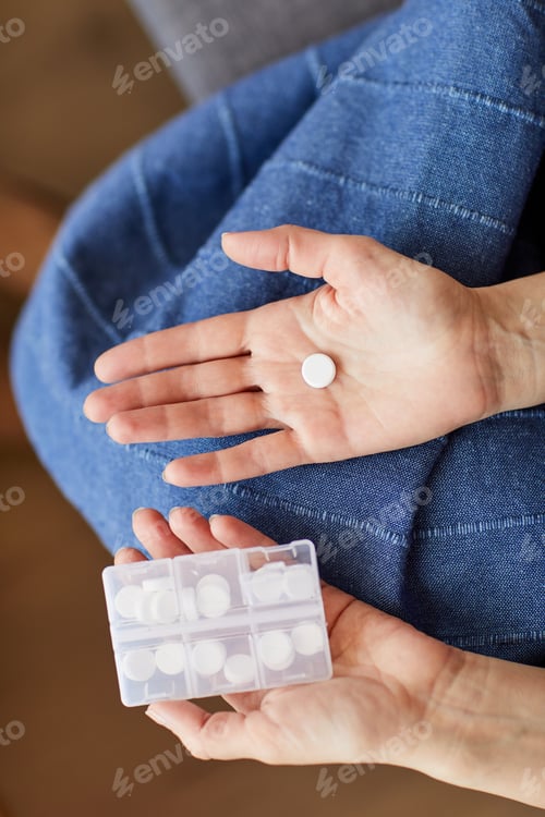 Preview: Woman treating with medicine