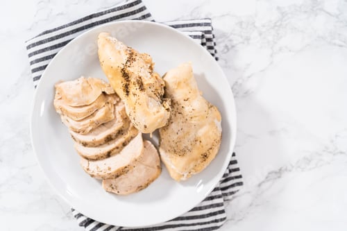 Preview: Shredded chicken