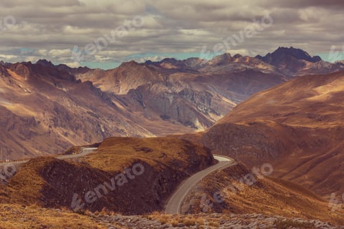 Preview: Cordillera