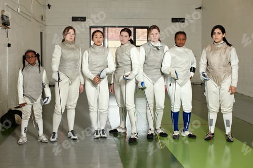 Preview: Portrait of female fencers standing together in a row