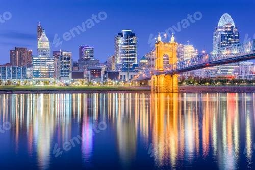 Preview: Cincinnati, Ohio, USA Skyline