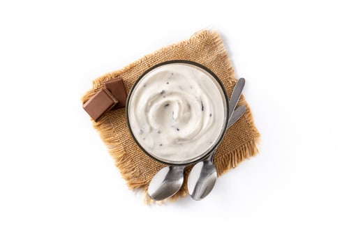 Preview: Stracciatella yogurt in transparent bowl