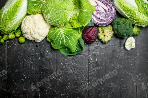 Preview: Assorted ripe cabbage.
