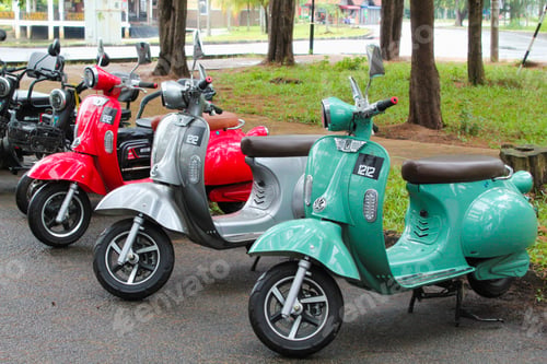 Preview: red electric scooter Vespa motor that uses battery power as propulsion