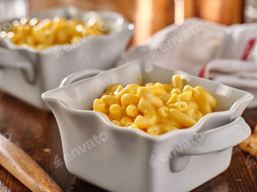 Preview: creamy mac and cheese in dish